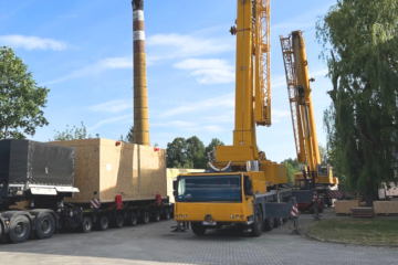 Dwa dzwigi 160 ton w KADOR Milkow